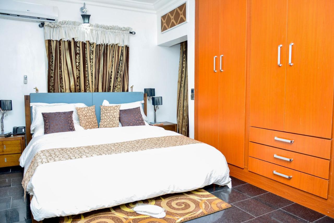Crystal House International Hotel Ilorin Eksteriør billede