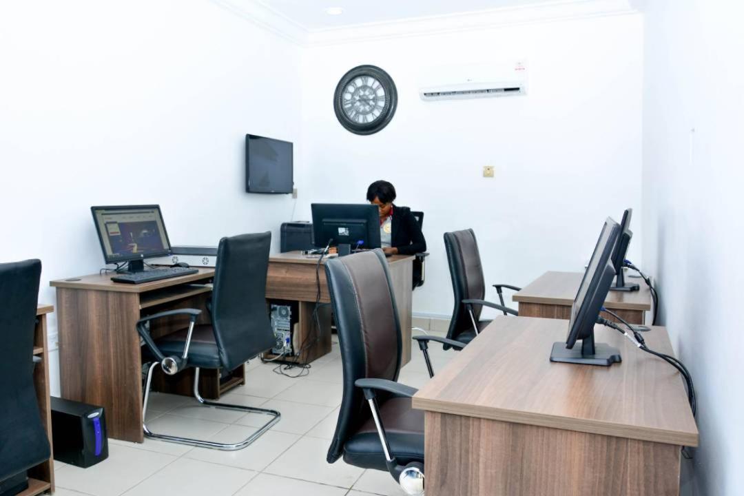 Crystal House International Hotel Ilorin Eksteriør billede