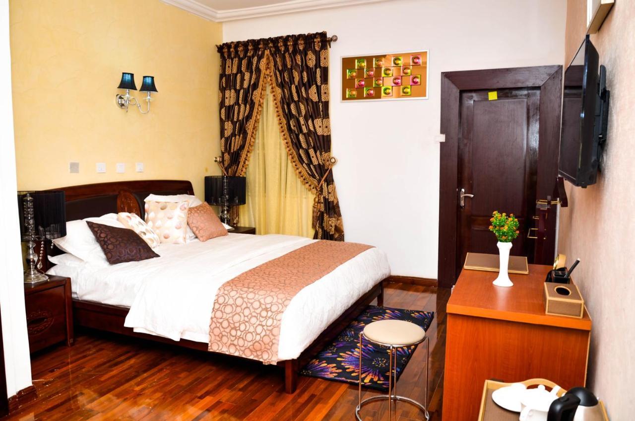 Crystal House International Hotel Ilorin Eksteriør billede