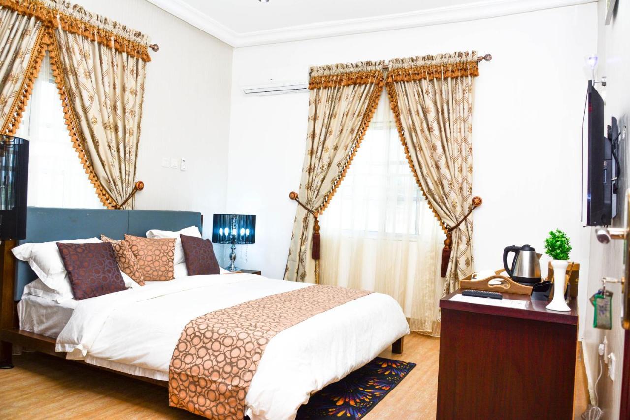 Crystal House International Hotel Ilorin Eksteriør billede
